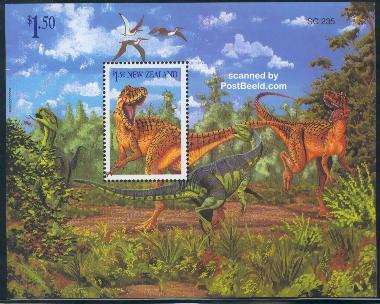 1993 г. - Динозавры .  